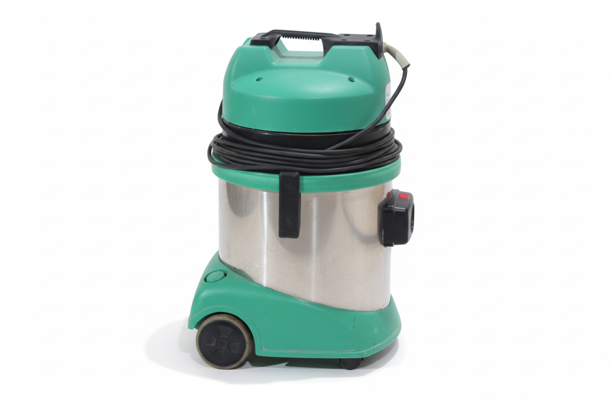 Aspirateur Professionnel Eau et Poussière